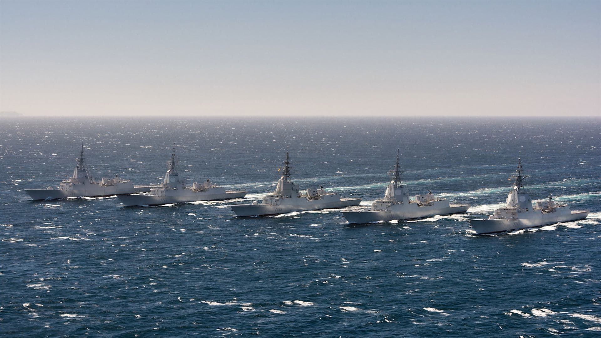 ¿Cómo continuar en la élite naval con las fragatas F-100 hasta que lleguen las nuevas F-110?